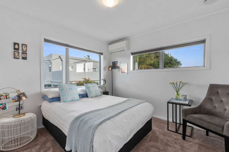 2/70 Hinemoa Street Birkenhead_13