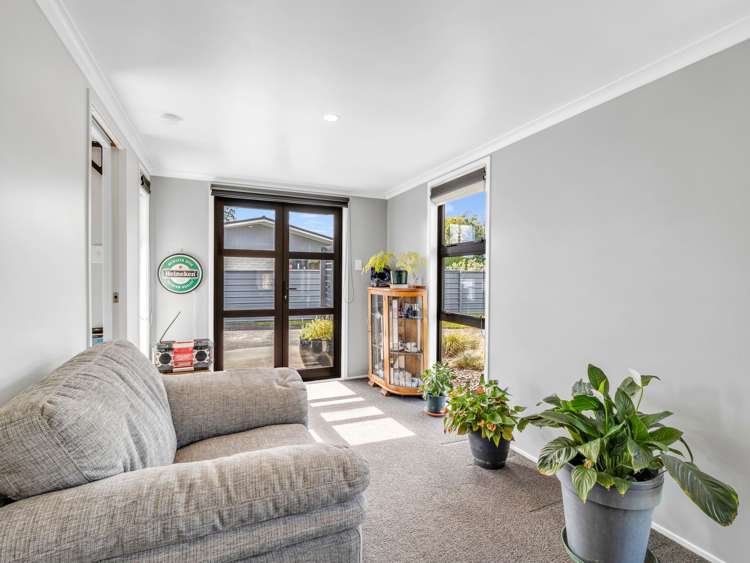 2 Florence Place Feilding_27