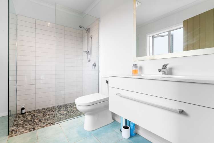 178 Cornwall Road Carterton_28