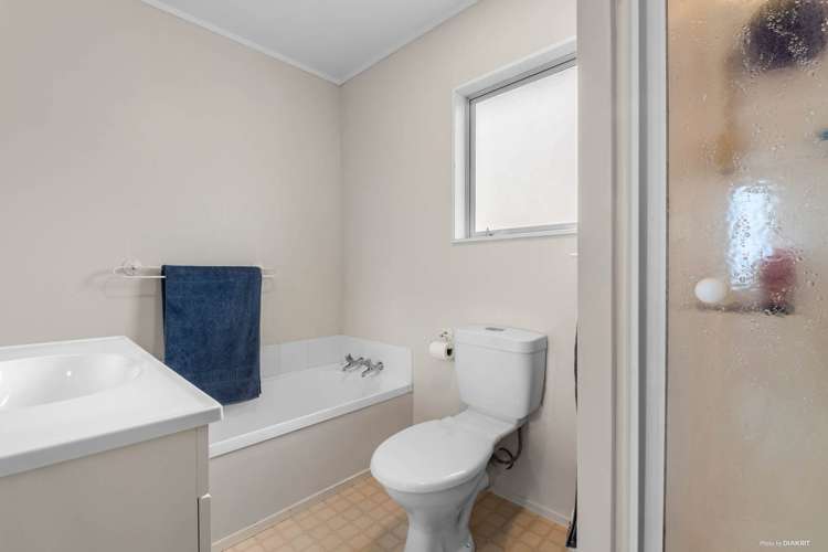 130g Lakeside Drive Orewa_9