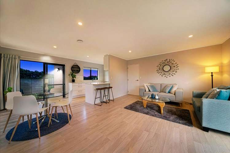 3/28 Lakeside Drive Orewa_3