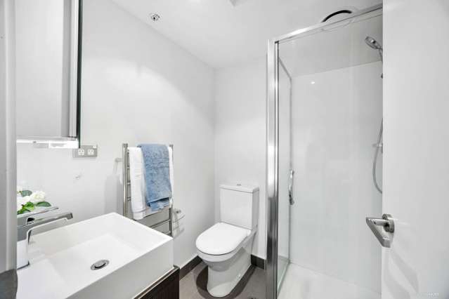 805/8 Airedale Street City Centre_4