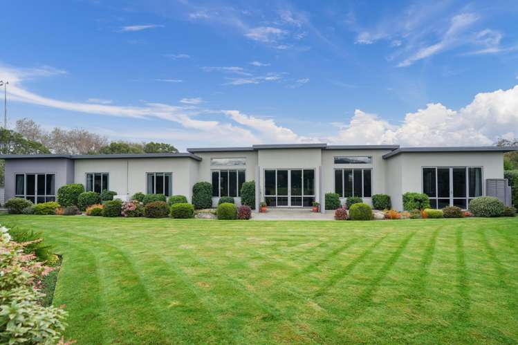 44 Glenroy Park Drive Waikiwi_24