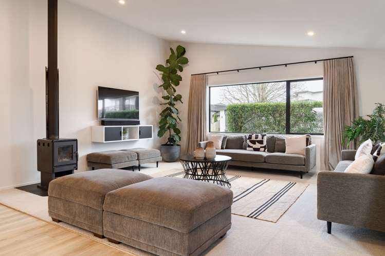 12 Hanlow Place_5