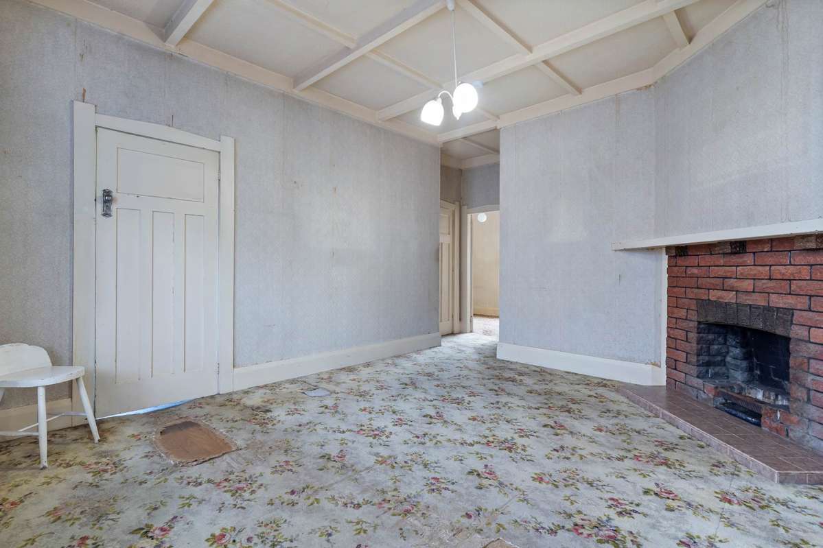 24 Woodward Road_4