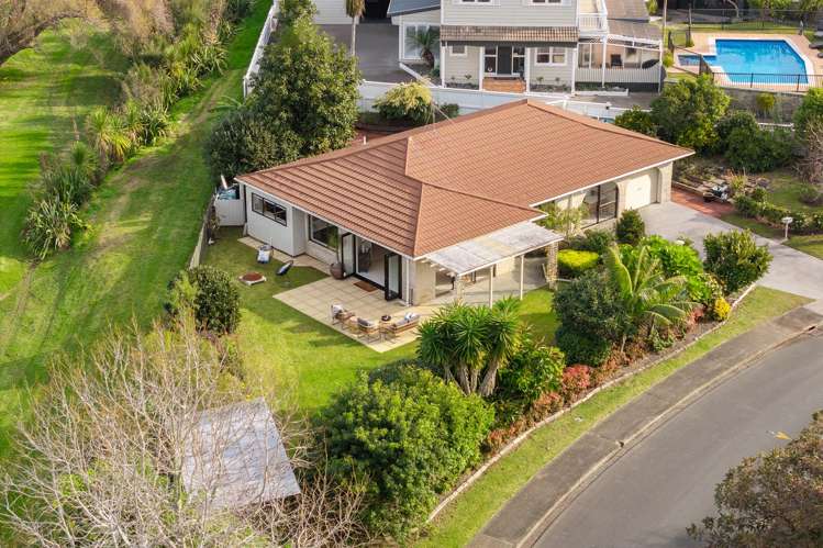 2 Edgewater Grove Orewa_28