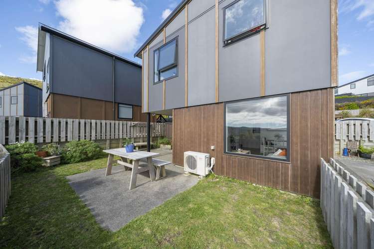 24 Astelia Way Woodridge_10