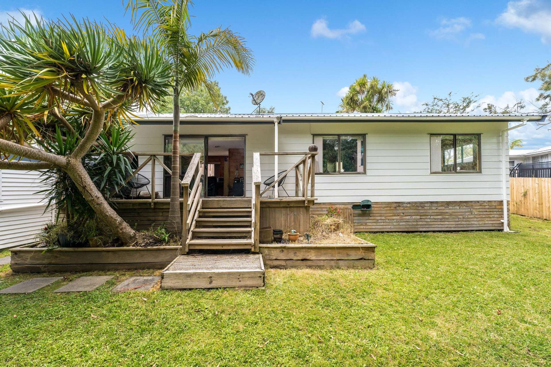 71a Metcalfe Road Ranui_0