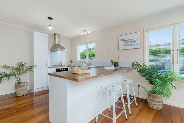 24 Queen Street Feilding_4