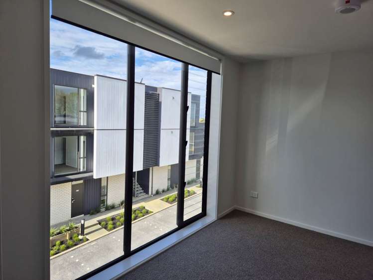 5/3 Treasure Lane Te Atatu South_7