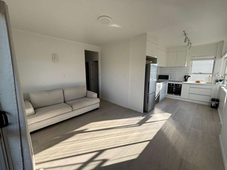4/9 Marau Crescent Mission Bay_4