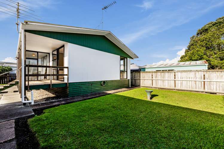 19b Doment Crescent Orewa_9