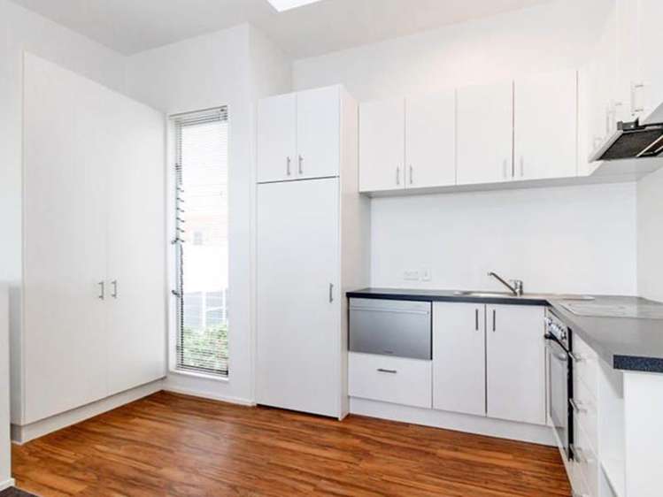 8/15a Scanlan Street Grey Lynn_4