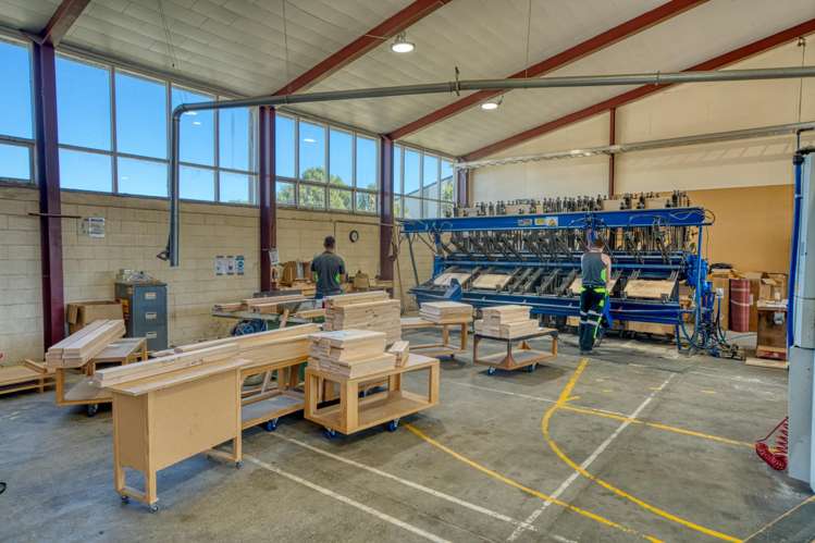 17 Gresson Street Greymouth_14