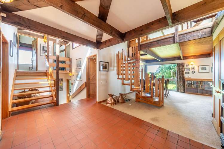 7 Coach Lane Belmont_9