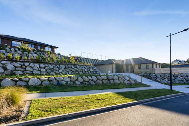 17 Atutahi Street Hurdon_36