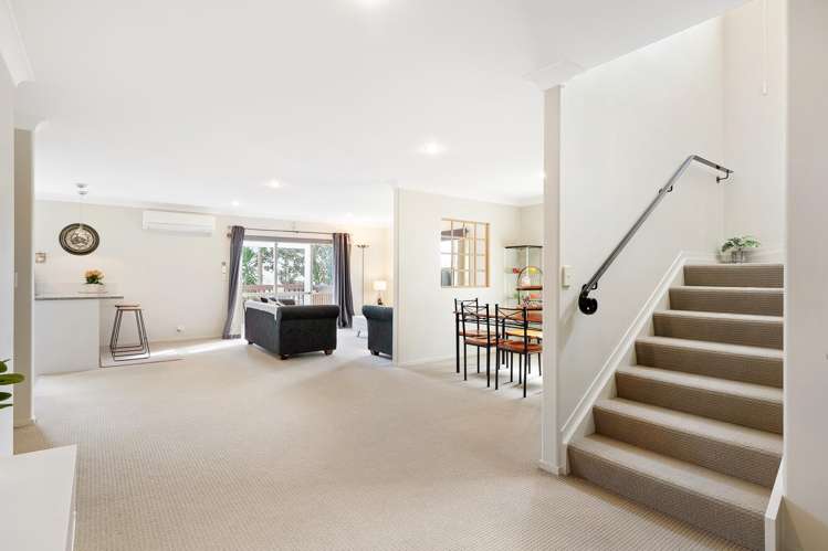 11 Amaretto Avenue Flat Bush_9