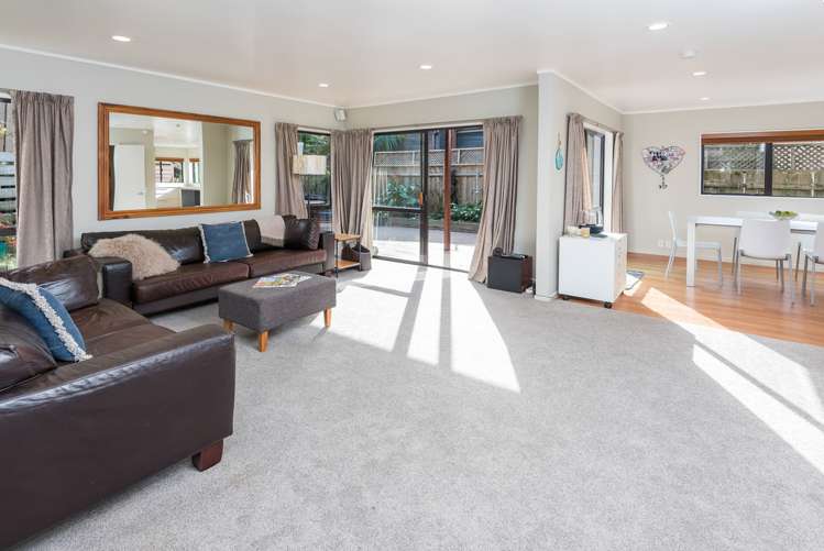 38b Uxbridge Road Mellons Bay_5