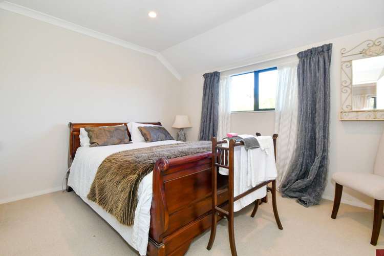 106 Meadowland Drive_4