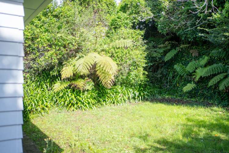 7 Erica Road Sunnynook_28