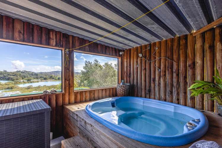 17 Shelly Beach Road Surfdale_16