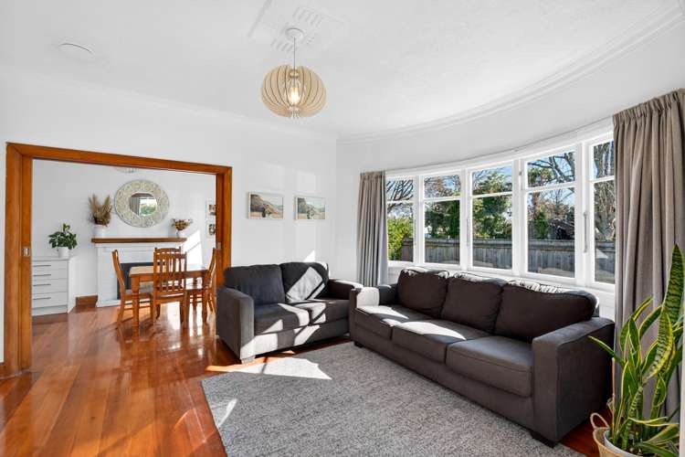 131 Main Road Clive_5