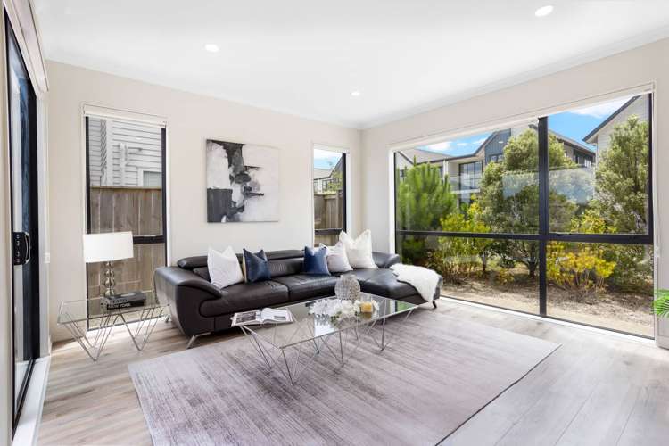 6 Irving Place Hobsonville_1