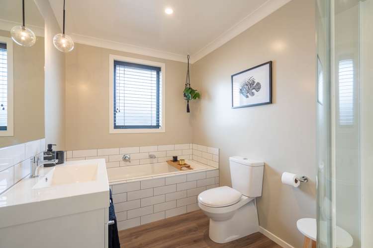 11 Mahia Lane Waikanae_14