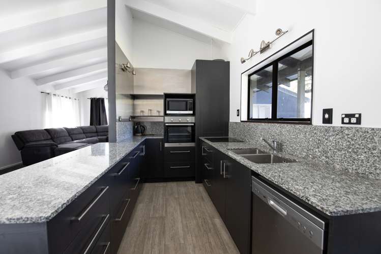 39 Dartmoor Road Puketapu_6