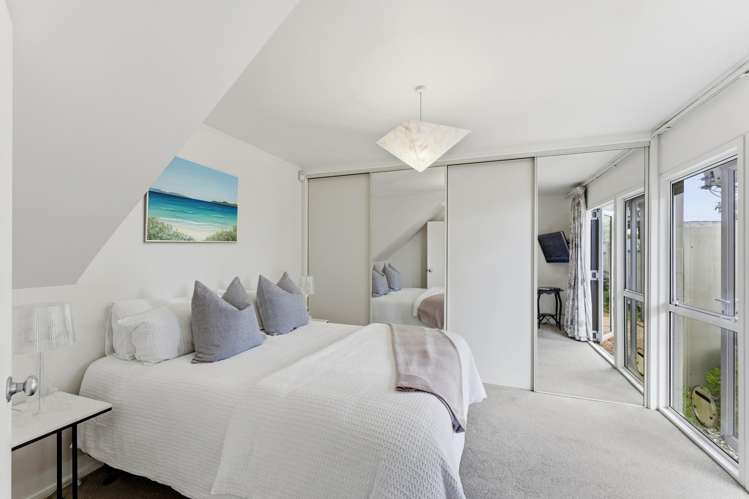 56a Bassett Road Remuera_16