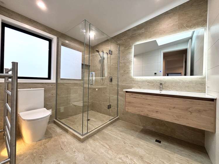 1/6 Sorrel Crescent Bucklands Beach_14