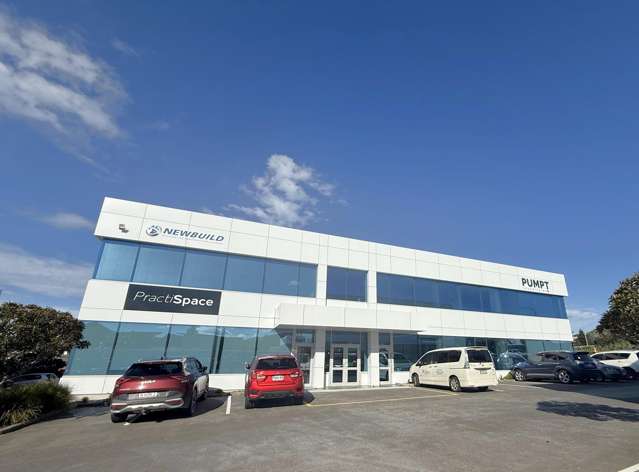 11/1A William Pickering Drive Albany_1