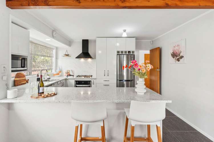 12 Pakira Avenue Glendene_20