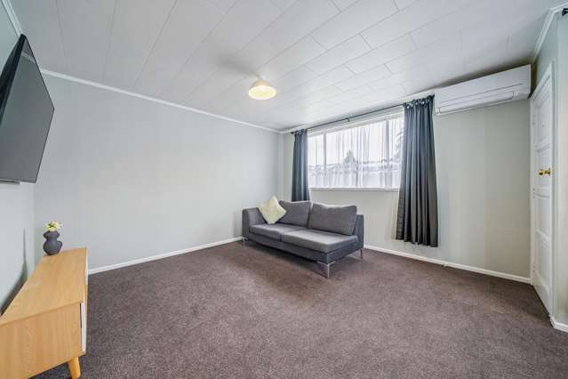 2/10 Ponderosa Grove Maoribank_1