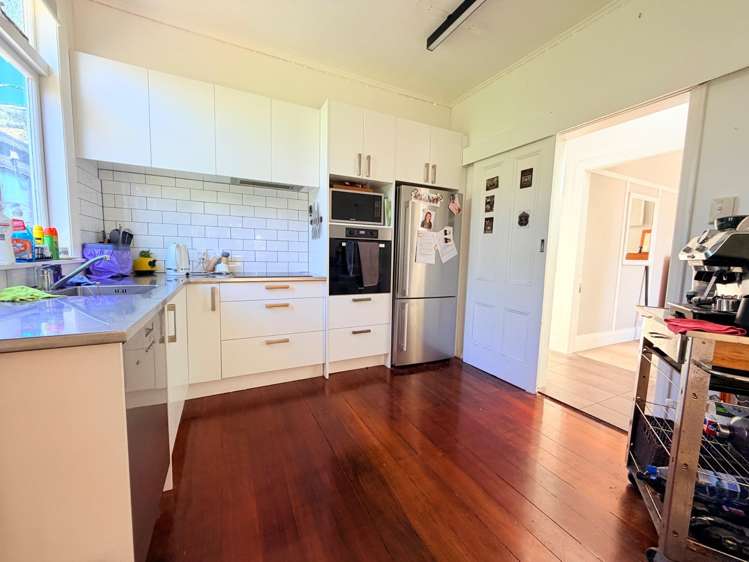  114 Muritai Road Eastbourne_8