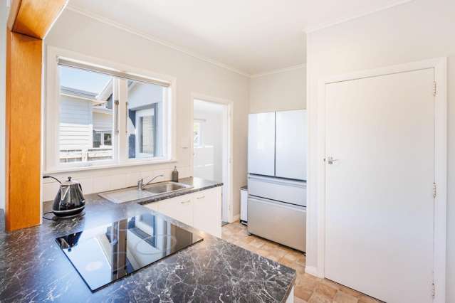 30 Aberdeen Avenue 10930_4