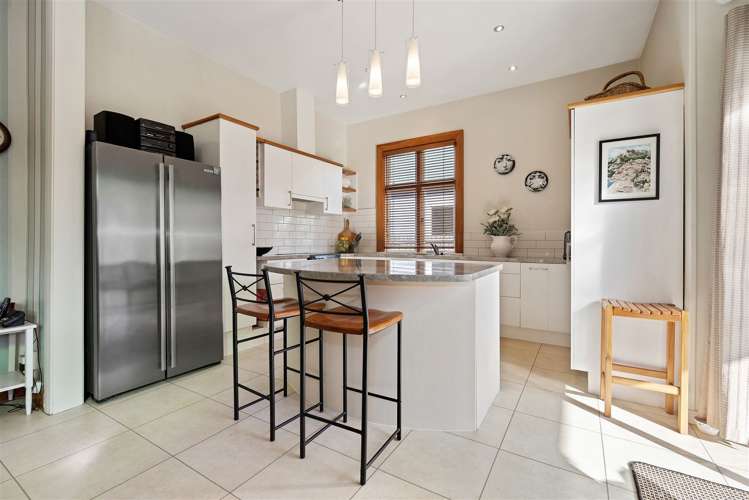 23 Woodville Street Edgeware_7