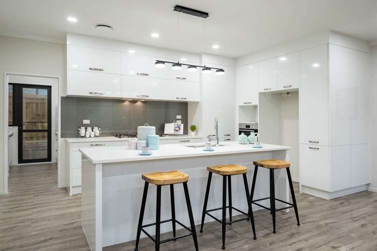 27 Tir Conaill Avenue Flat Bush_4