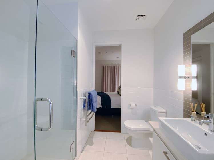 2D/11 Pakenham Street East Auckland Central_11
