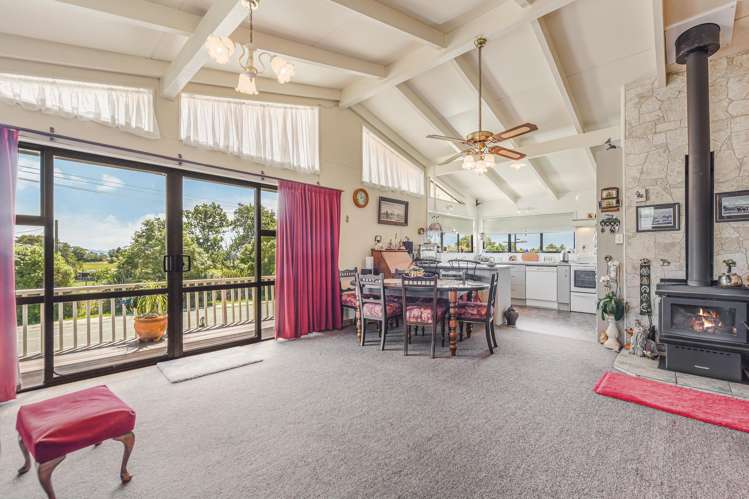 616 Abel Tasman Drive Clifton_5