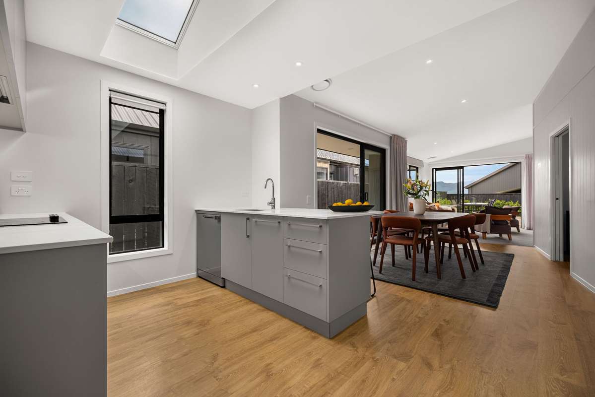 5 Cheviot Street, Hanley's Farm_1