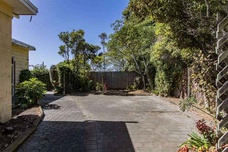 1090 Lower Styx Road Brooklands_12