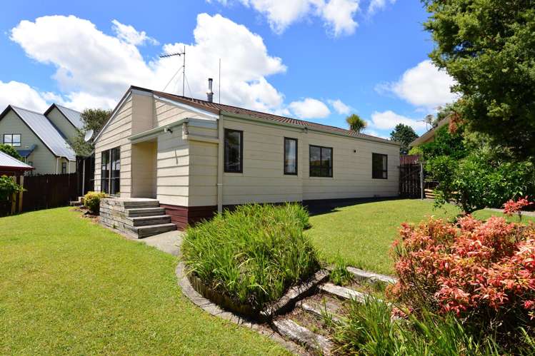 5 Deborah Place Dinsdale_13