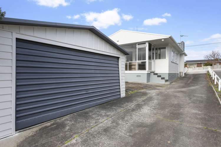 1/41 Raleigh Road Northcote_16