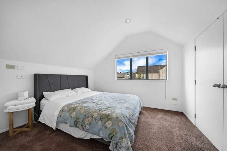 7 Paloma Court Hill Park_9