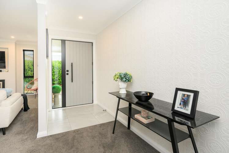 6 Ngaio Street West End_9