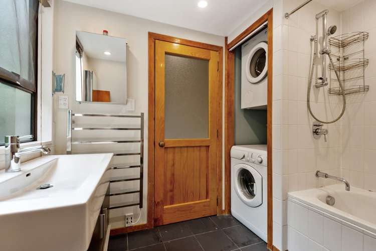 4 Main Road Governors Bay_12