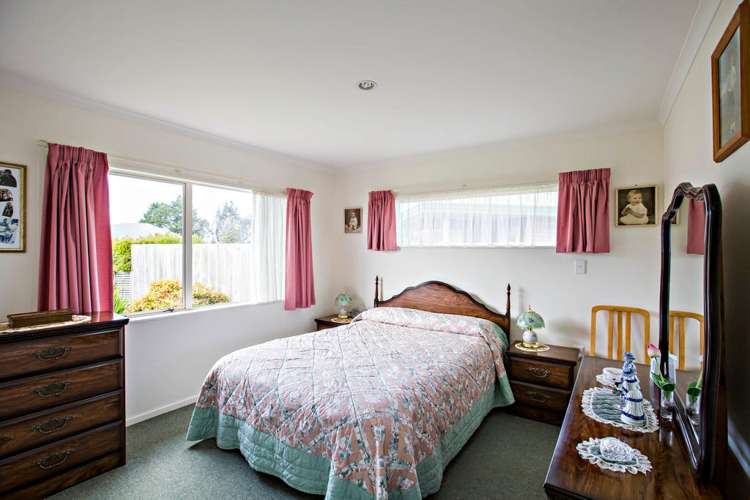 30/2 William Donald Drive Solway_8