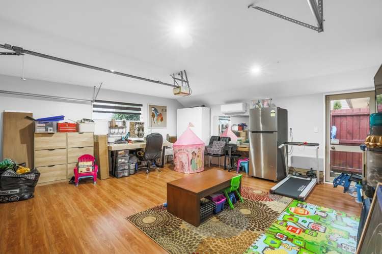 3 Farquhars Road Redwood_21