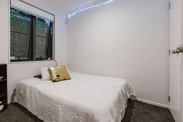 53 Saddleback Crescent Papakura_5